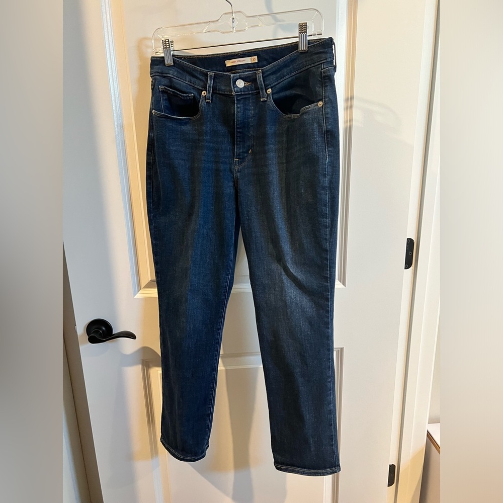 Levi’s Classic Straight Women’s Jeans